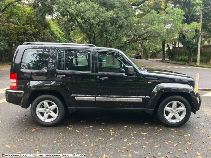 Jeep CHEROKKE LIMITED 3.7 V6 4X4 2012/2012
